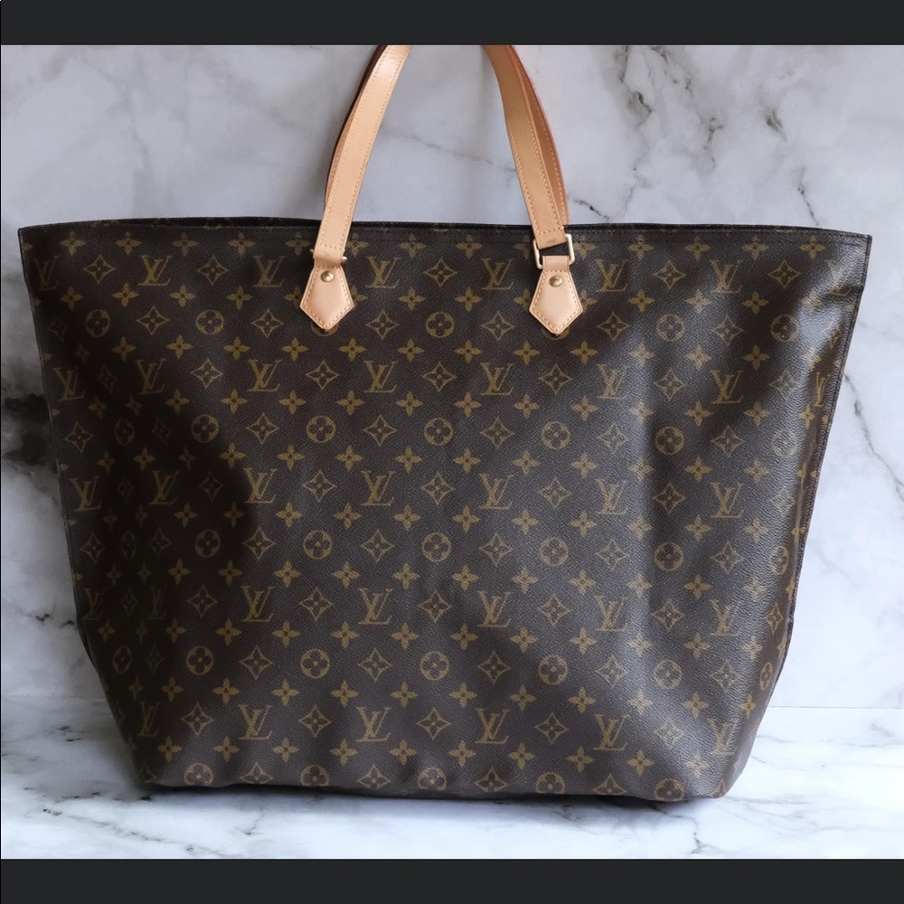 EUC LV ALL IN.  SOLD ..
